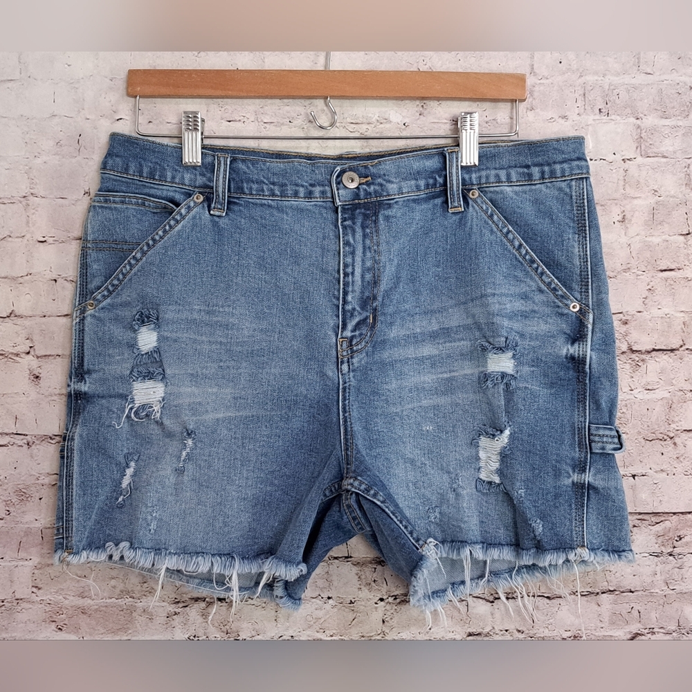 Supplies Vintage Boyfriend Distressed Carpenter Painter Denim Shorts 12